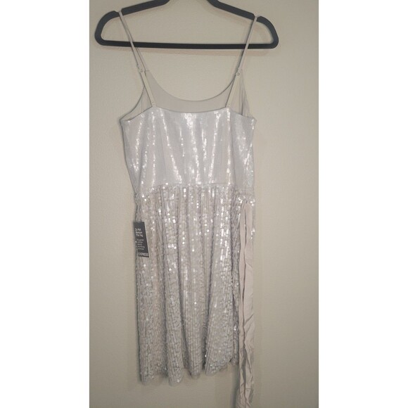 Express Champagne Beige Sequin Dress – Size M – NWT - Picture 4 of 8